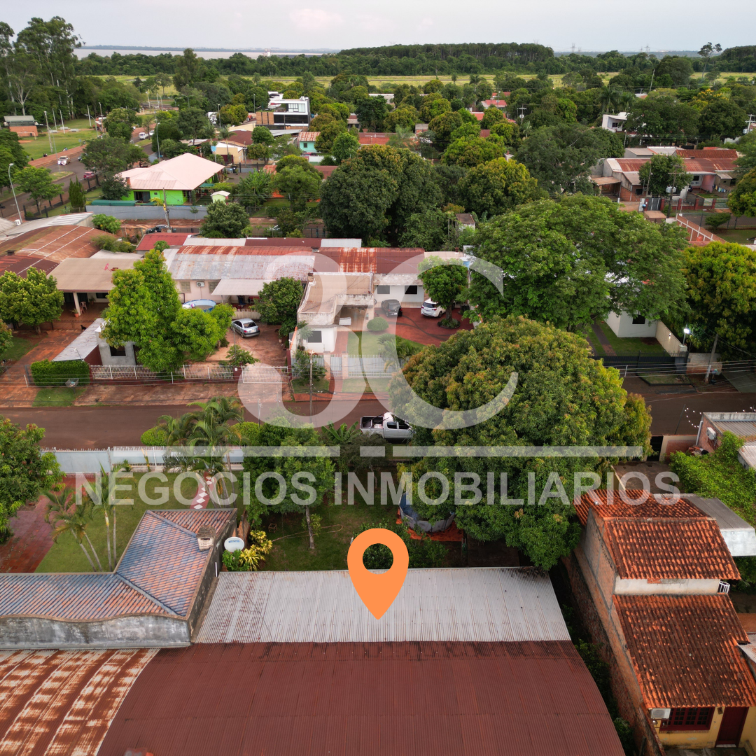 Casa de 425 m2 en Área 6, Hernandarias - Imagen 5